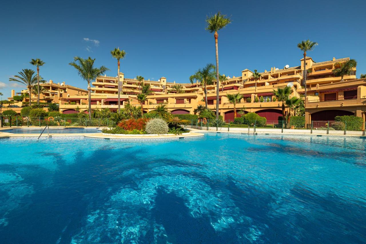 Magnifico Apartamento De 3 Dormitorios En Riviera Andaluza Estepona Extérieur photo